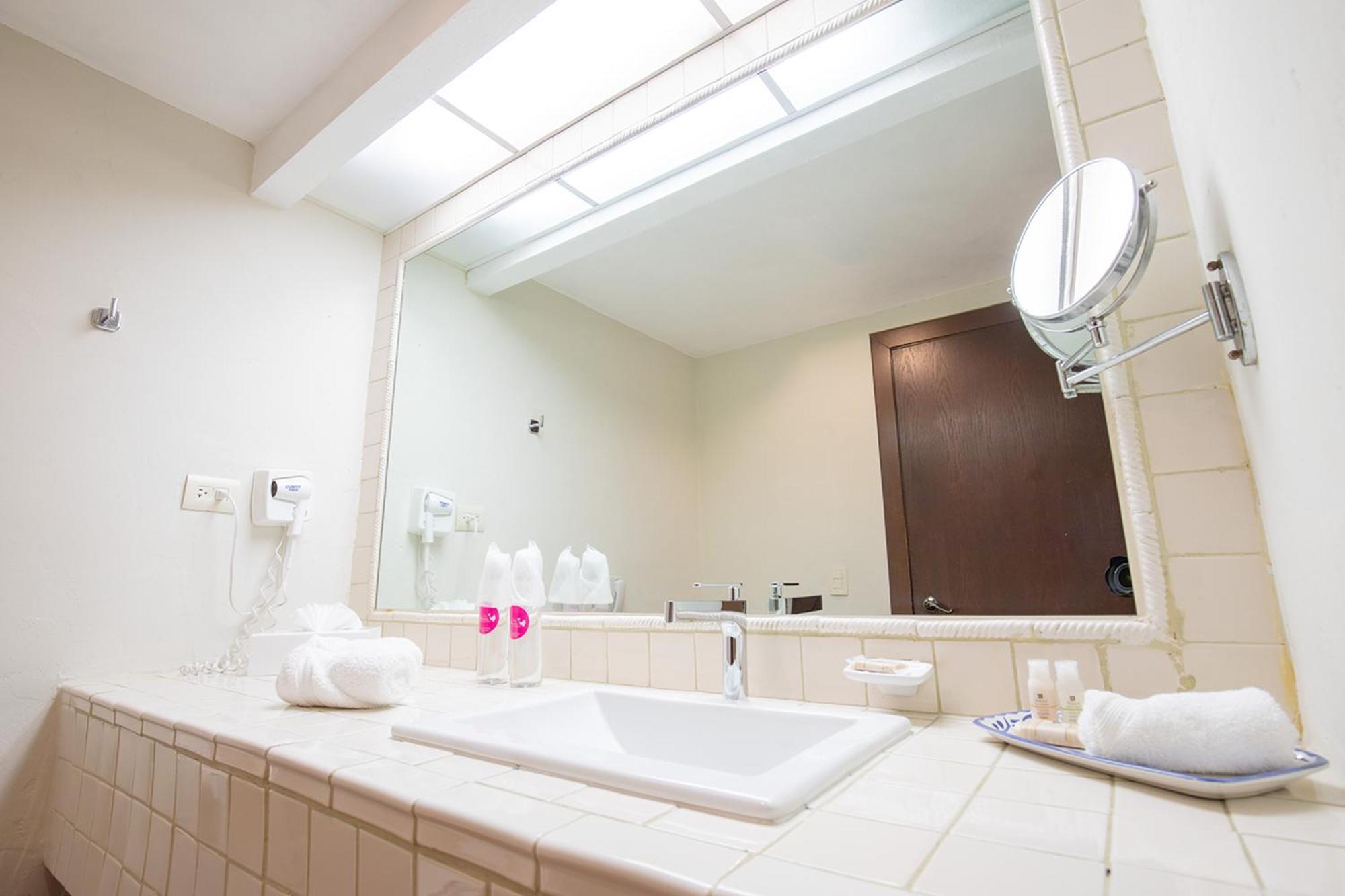 Hotel Boutique Las Palomas De Santiago Pueblo Magico Ngoại thất bức ảnh